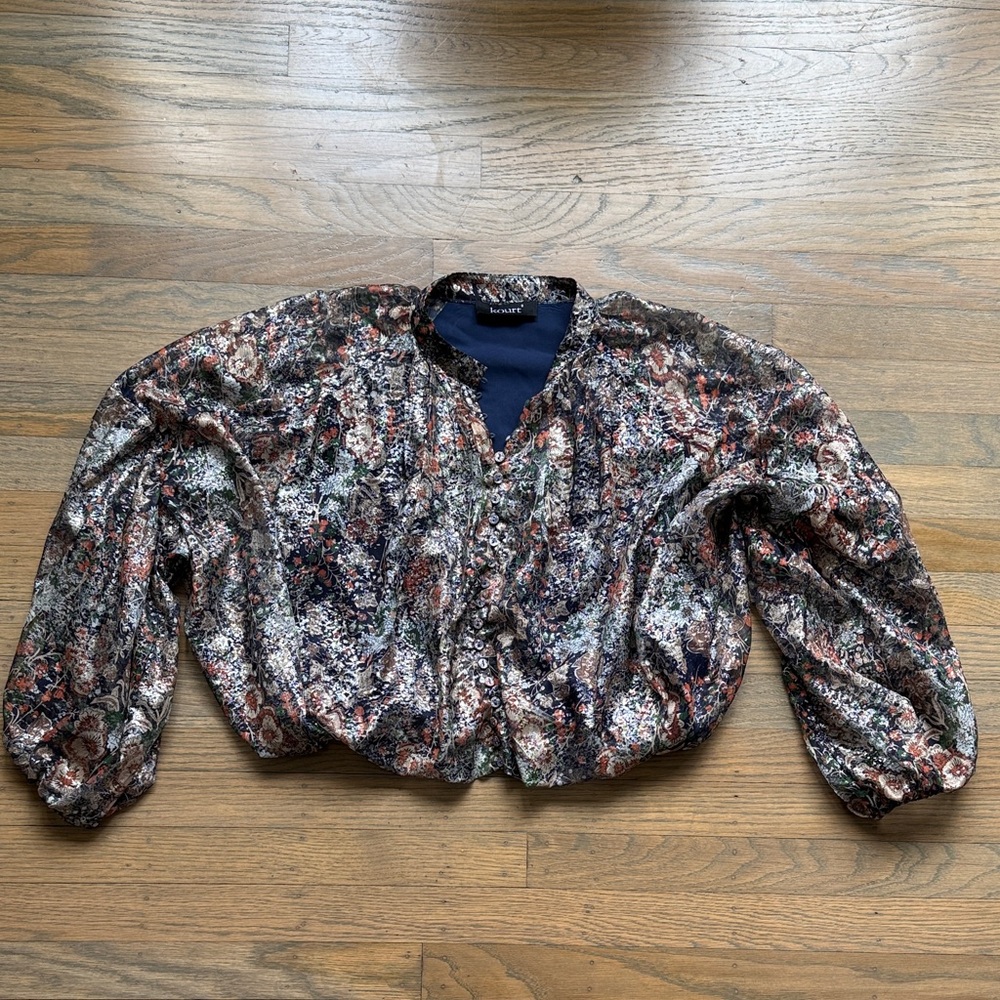 KOURT. Sheer Floral cropped Button Blouse Metallic Boho Chic size small